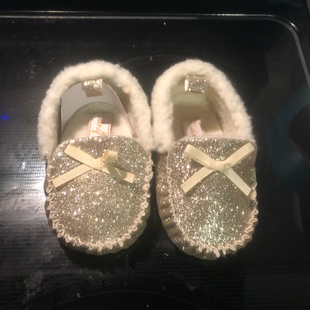 NWT Rising star gold loafers 9-12m